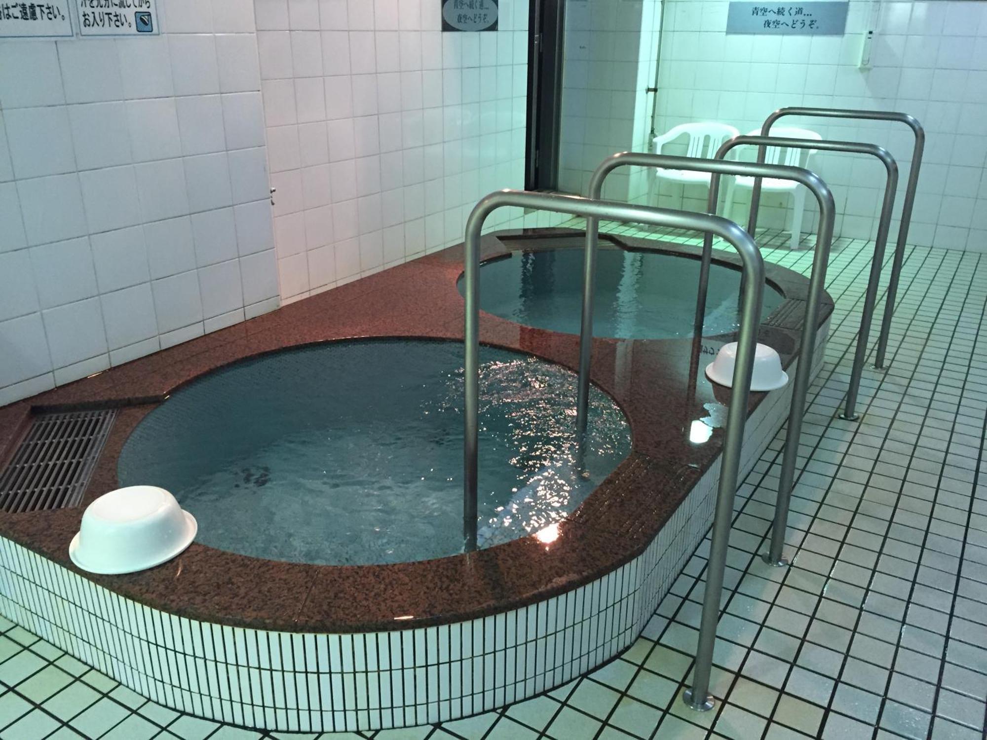 Capsule&Spa Grand Sauna Хиросима Экстерьер фото